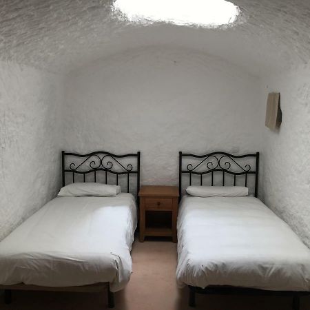 Cuevas Del Cipres Villa Baza Exterior photo